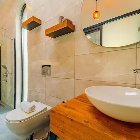 Villa Artemis Ozel Havuzlu Ve Jakuzili *