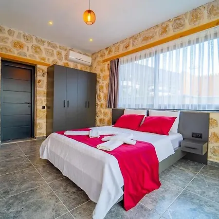 Villa Artemis Ozel Havuzlu Ve Jakuzili *