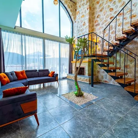 Villa Artemis Ozel Havuzlu Ve Jakuzili Kaş