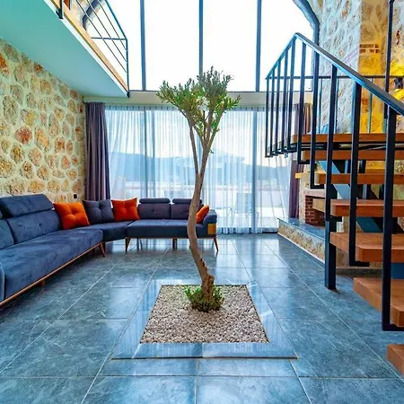 Artemis Ozel Havuzlu Ve Jakuzili * Kaş